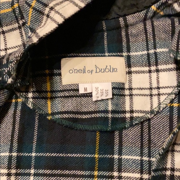 Child’s Wool Tartan Cape M - Picture 7 of 8